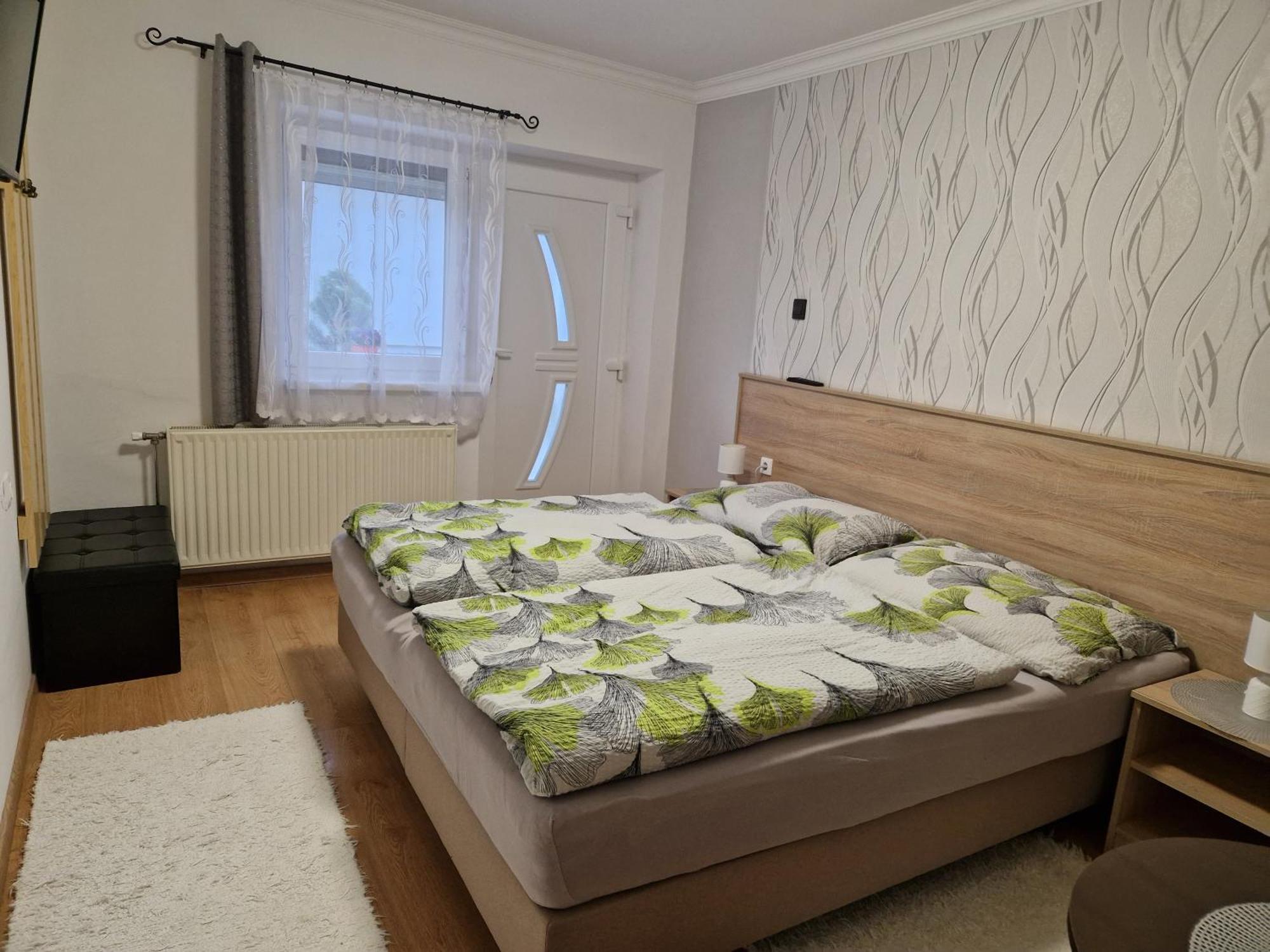 Hajnalka vendégház Bük Esterno foto