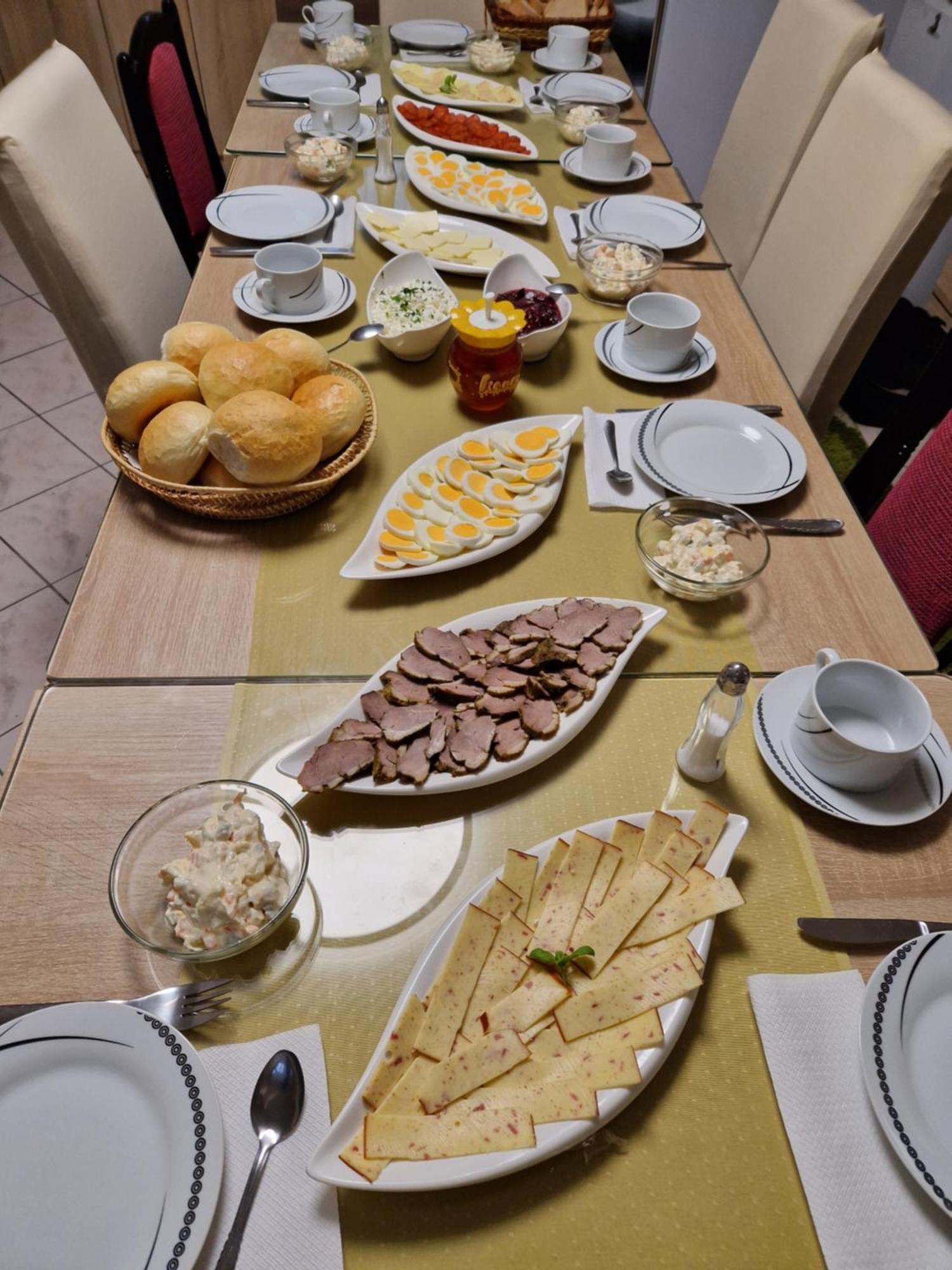 Hajnalka vendégház Bük Esterno foto