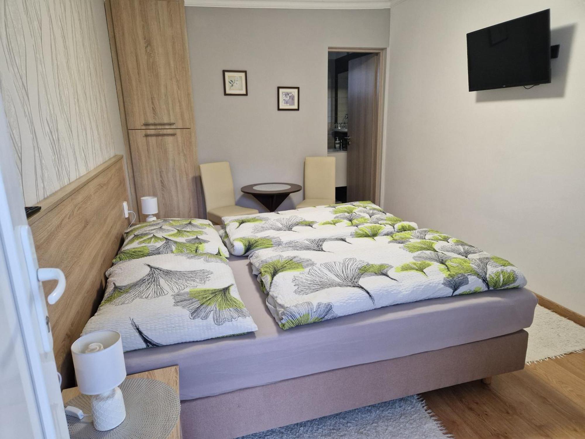 Hajnalka vendégház Bük Esterno foto